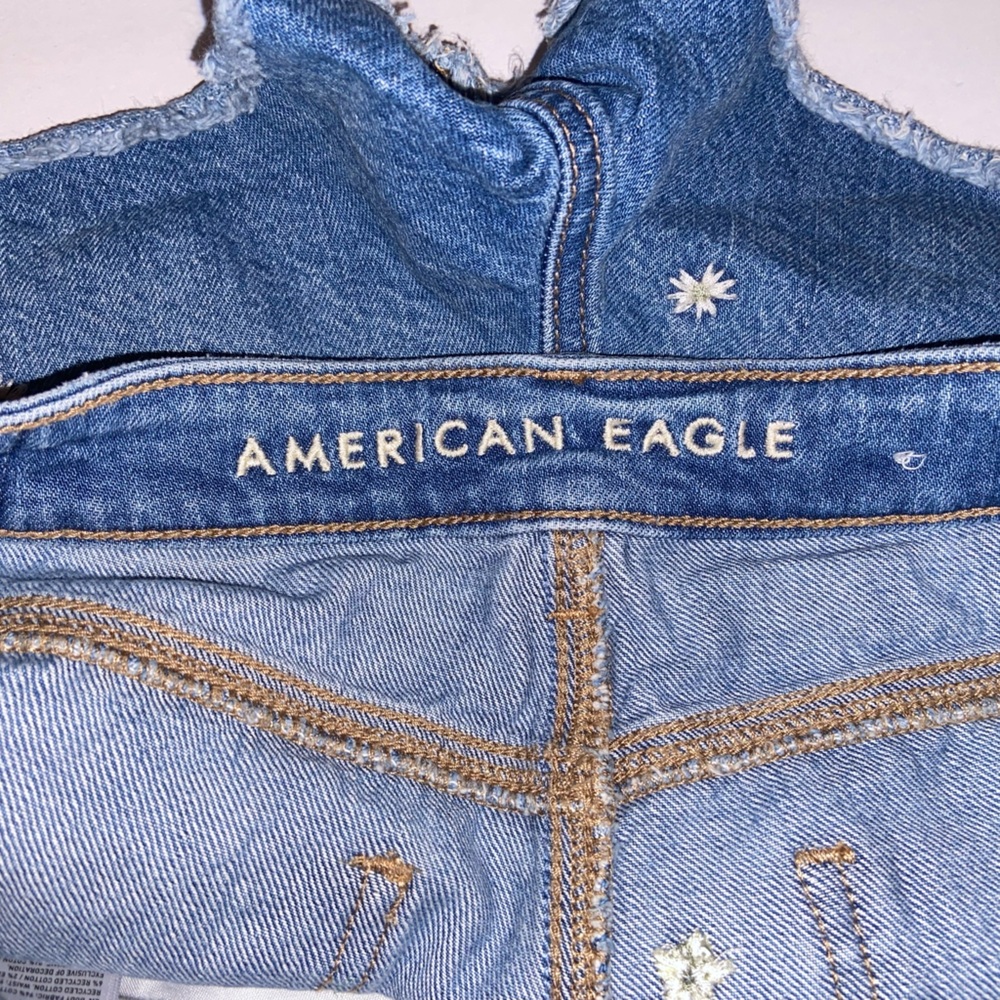 American Eagle Outfitters Blue Jean Shorts with Floral Embroidery - Picture 3 of 4